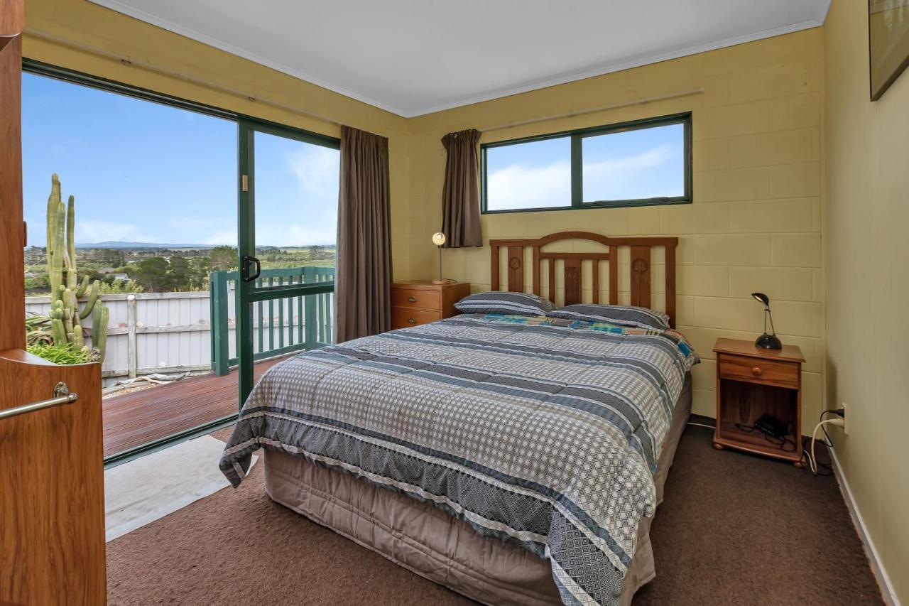 The Mermaid'S Rest - Whatuwhiwhi Holiday Home Каитаиа Экстерьер фото